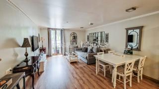 Apartament a Gòtic. Bonito loft frente al puerto de barcelona