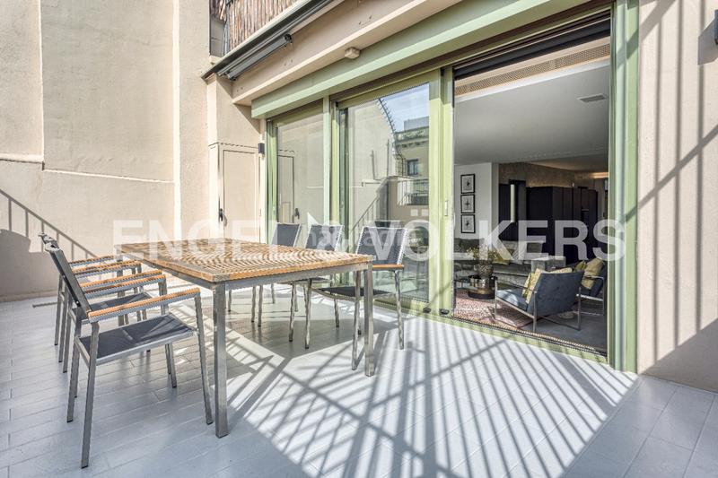 Foto db4bcd54-5314-4e00-adcd-fb73cf54ec50. Rent penthouse with heating in Dreta de l´Eixample Barcelona