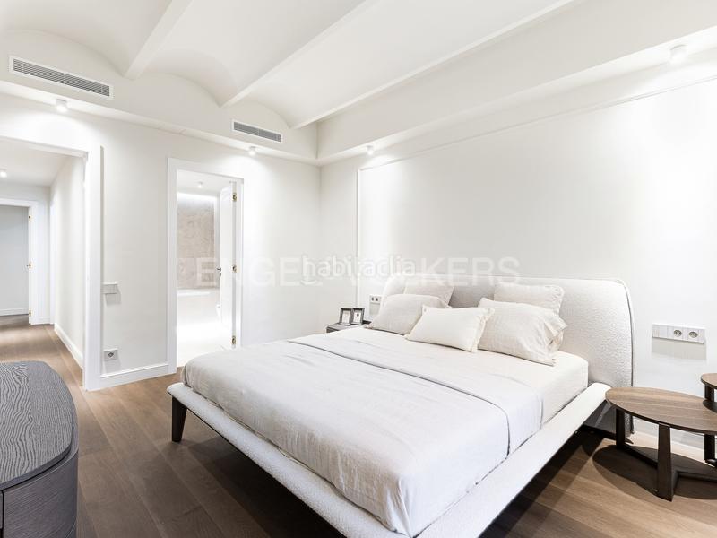 Foto c06d7a2a-9488-4397-987f-9c41cee6cb70. Apartament amb calefacció a L´Antiga Esquerra de l´Eixample Barcelona