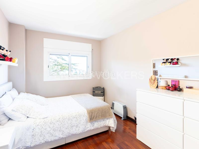 Foto 1d72a01b-c57e-4286-89b2-080b4f864bff. Casa con riscaldamento parcheggio piscina in Argentona est Argentona