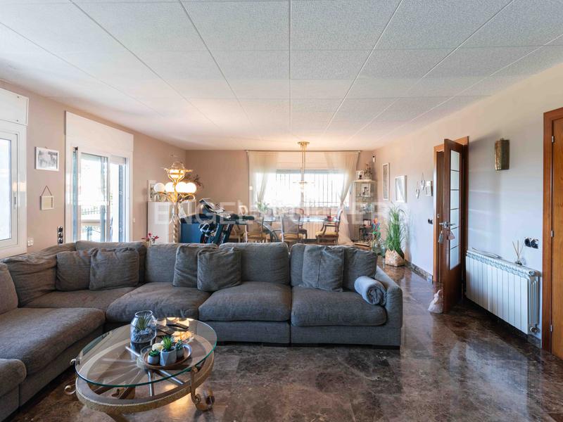 Foto 8978a008-0e7c-4334-8219-25ac572f2bad. Casa con riscaldamento parcheggio piscina in Argentona est Argentona