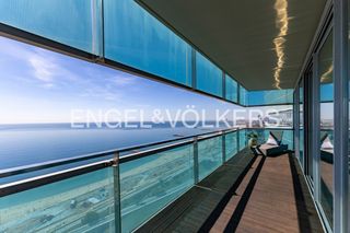 Pis a Diagonal Mar i el Front Marítim del Poblenou. Exclusivo apartamento en penúltima planta con vistas panorámicas