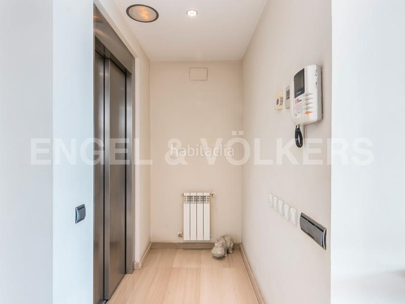 Foto 4ff6b365-aa75-4a83-8e05-3d4eee4b5ea4. Casa adosada moderna casa en bonanova en Sant Gervasi - Bonanova Barcelona