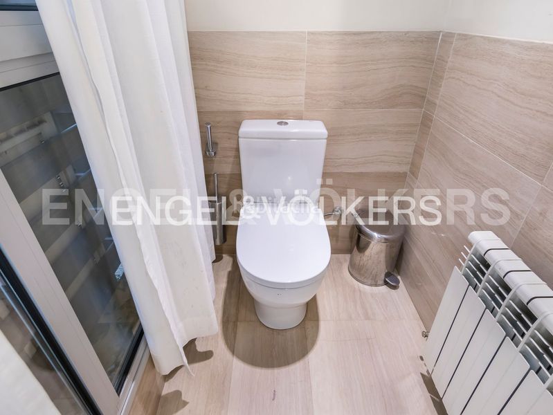 Foto 7031958a-7bca-4e3b-8b42-295114e82369. Casa adossada amb calefacció aparcament a Sant Gervasi - Bonanova Barcelona