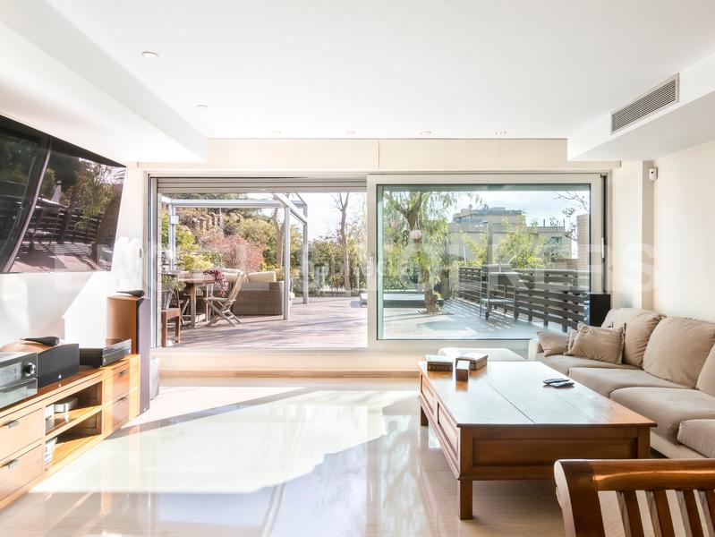 Foto ef781c25-b187-4e8f-a21e-535dbfef2083. Casa adosada moderna casa en bonanova en Sant Gervasi - Bonanova Barcelona