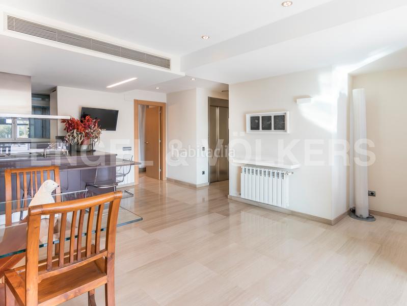 Foto f21f97cd-b0ac-4474-a690-f9915d905f2a. Casa adosada moderna casa en bonanova en Sant Gervasi - Bonanova Barcelona