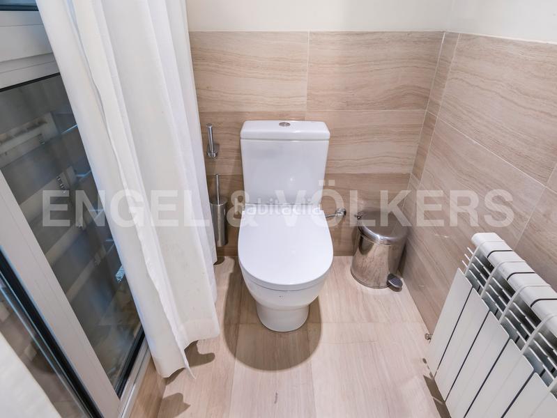 Foto f68552b8-6317-45e7-8357-17fb3e2c7c53. Casa adosada moderna casa en bonanova en Sant Gervasi - Bonanova Barcelona