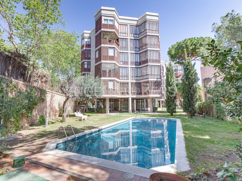 Foto 1210ed65-b6f8-4924-b10a-742f05954a45. Pis amb calefacció aparcament piscina a Pedralbes Barcelona