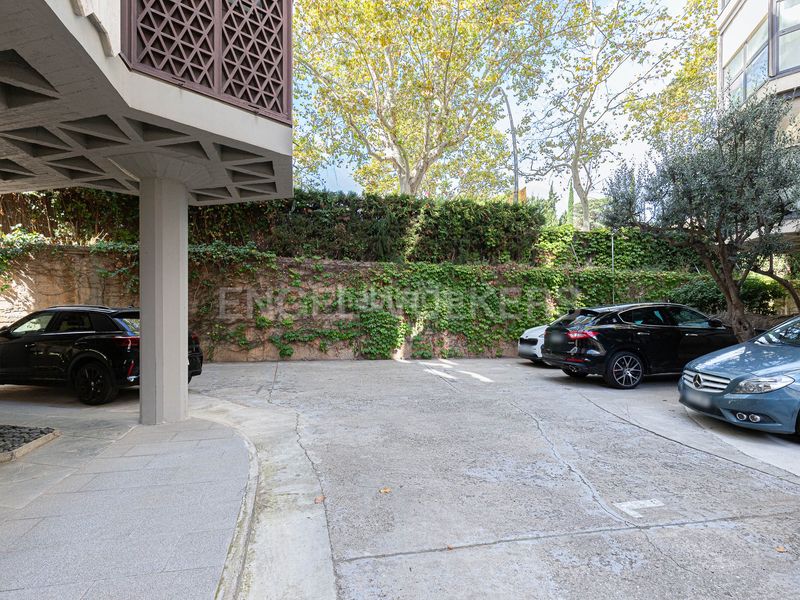 Foto c91ab263-1bd5-451d-b005-08af9ad5d140. Pis amb calefacció aparcament piscina a Pedralbes Barcelona
