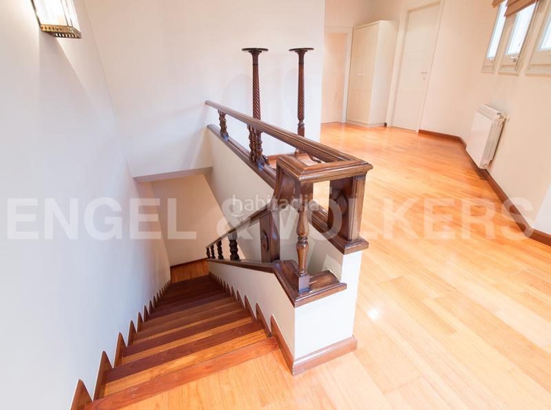 Foto 2a90d22f-d81d-4f6d-beb0-391be5ac03a4. Maison avec chauffage parking dans Tres Torres Barcelona