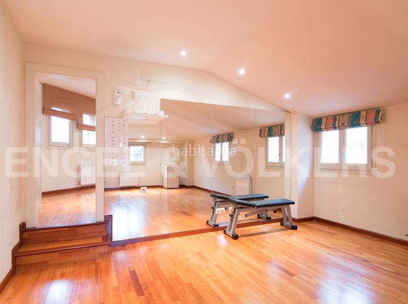 Foto 3646068d-8d4a-453b-b95d-b7eedb4e7394. Maison avec chauffage parking dans Tres Torres Barcelona