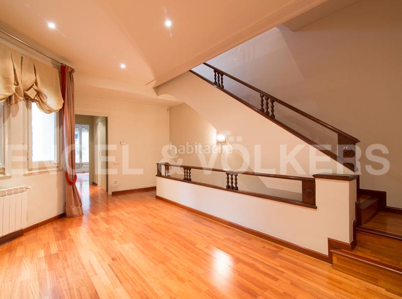 Foto 3cc253b9-71b0-4ef5-8b4f-889436bb6230. Maison avec chauffage parking dans Tres Torres Barcelona