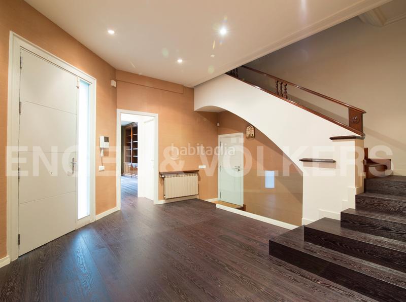 Foto 7ff5a618-455b-4bb6-9eb1-ee2124c2321e. Maison avec chauffage parking dans Tres Torres Barcelona