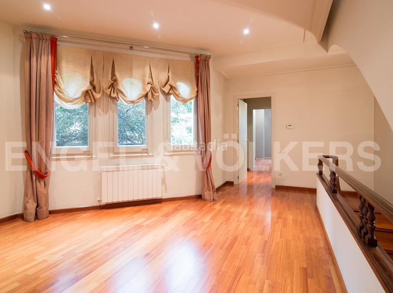 Foto b350c86a-14c1-44eb-9394-2baef9152139. Maison avec chauffage parking dans Tres Torres Barcelona