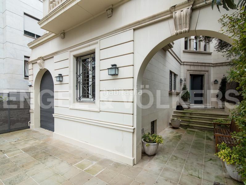 Foto c4cbd589-3a39-4c64-8aee-ca783175222f. Maison avec chauffage parking dans Tres Torres Barcelona