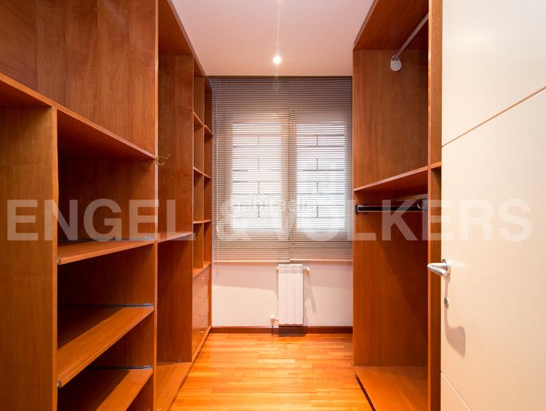 Foto fdfa2b55-b1e3-4c61-9de6-495dabb1f36a. Maison avec chauffage parking dans Tres Torres Barcelona