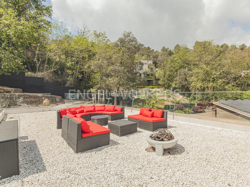 Foto 9546d2cd-01e9-4996-8eba-ea3cc7d62ca1. Casa amb calefacció aparcament piscina a Les Planes Sant Cugat del Vallès