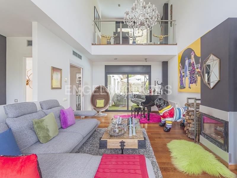 Foto abbce847-d083-4866-a688-85f413e76dd2. Casa amb calefacció aparcament piscina a Les Planes Sant Cugat del Vallès