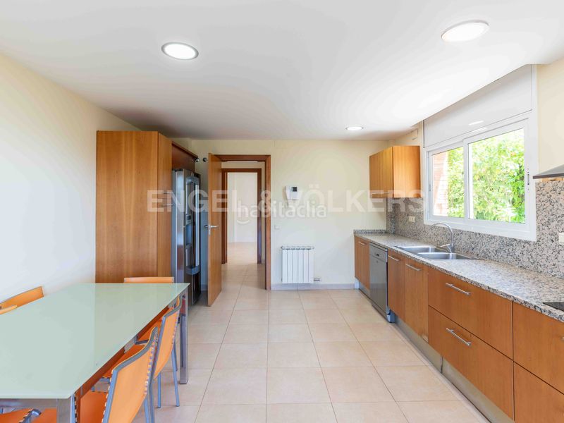 Foto fbcff6e5-2a74-4012-80a3-02070e47499f. Casa amb calefacció aparcament piscina a Victoria-Les Vil·les-Canyadell Arenys de Mar