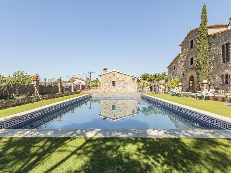 Foto 41140ad6-b01b-4d13-94ea-ba8b245b9576. Masia amb calefacció aparcament piscina a Lliçà d´Amunt
