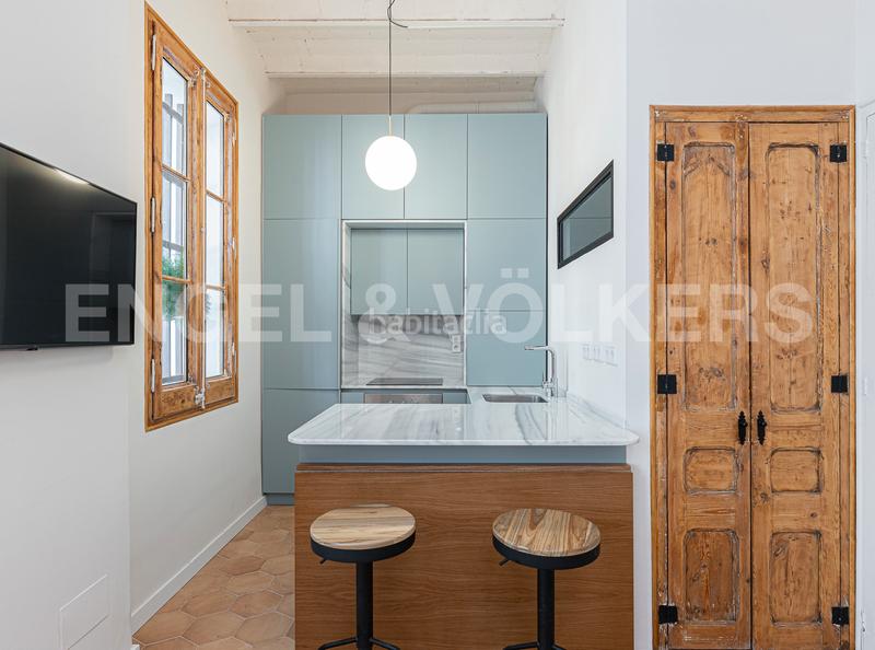 Foto dfff60c4-78b0-45d4-840f-79d332ef9289. Apartamento encantadora planta baja en la Barceloneta en Barcelona