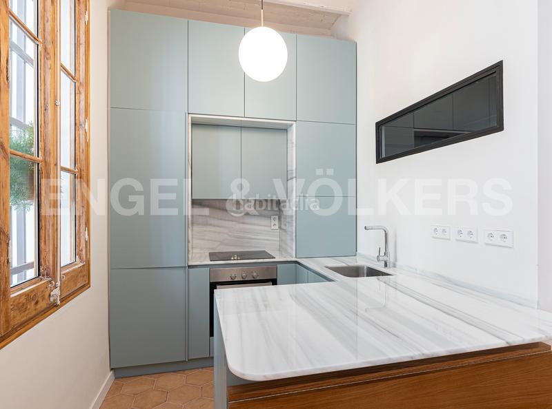 Foto e9551589-4252-42aa-8a15-cc5fdce65ca5. Apartamento encantadora planta baja en la Barceloneta en Barcelona