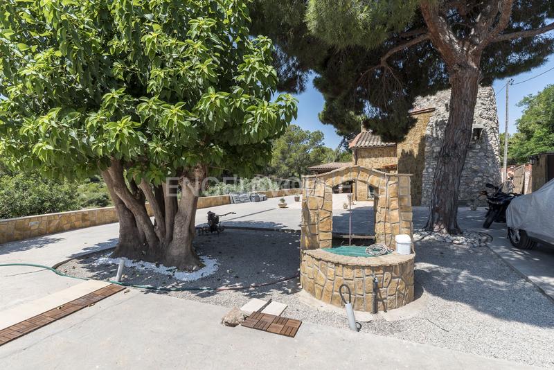 Foto effc6244-aa5d-4daa-b7e7-011f1ee83289. Casa encantadora villa con piscina en Centre Sitges