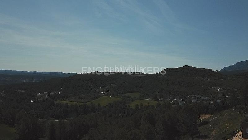 Foto 41333626-2925-4e77-a538-d936fa402bee. Residential plot in Castellgalí