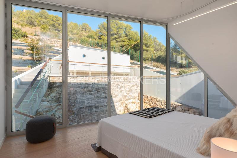 Foto 383ebf8a-e7ed-4f54-b2a9-0a787ac90812. Casa exclusiva casa de diseño en can girona en Can Girona - Terramar - Vinyet Sitges