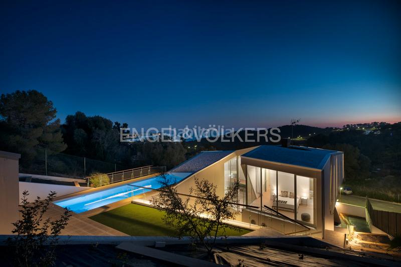 Foto 8c5a0e55-7dcc-49c0-bf85-007c60ce0361. Casa exclusiva casa de diseño en can girona en Can Girona - Terramar - Vinyet Sitges