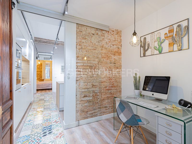 Foto 14b3d0fa-d52d-4648-814c-24f3ec4050a8. Pis amb piscina a L´Antiga Esquerra de l´Eixample Barcelona