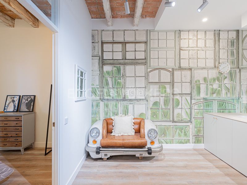 Foto 7066135f-87b2-483c-83e9-a17b39d85877. Pis amb piscina a L´Antiga Esquerra de l´Eixample Barcelona