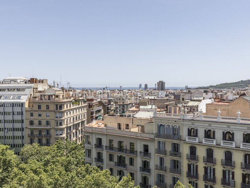 Foto 0867e526-d118-4fd0-ad79-e3c921210f4c. Àtic amb calefacció a Sant Gervasi - Galvany Barcelona