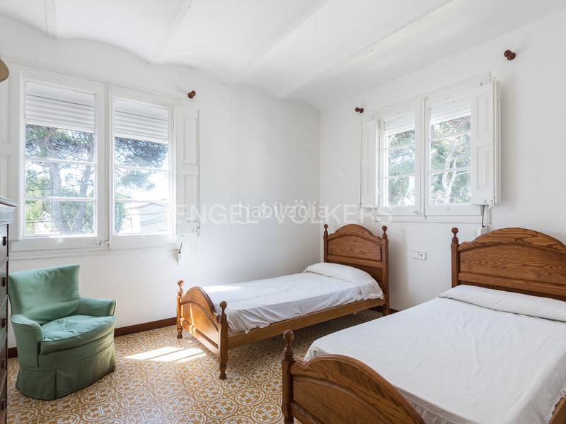 Foto 131b49f2-ebef-43f9-9267-b3c06d126531. Casa con riscaldamento parcheggio in Can Girona - Terramar - Vinyet Sitges
