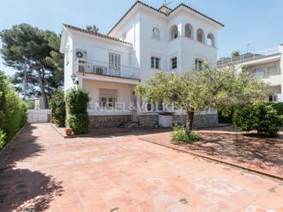 Casa a Can Girona - Terramar - Vinyet. Remanso de paz en el vinyet