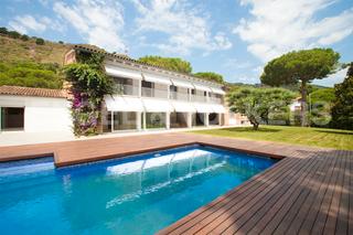 Miete Haus  Avinguda pearson. Impresionante casa temporal reformada en pedralbes