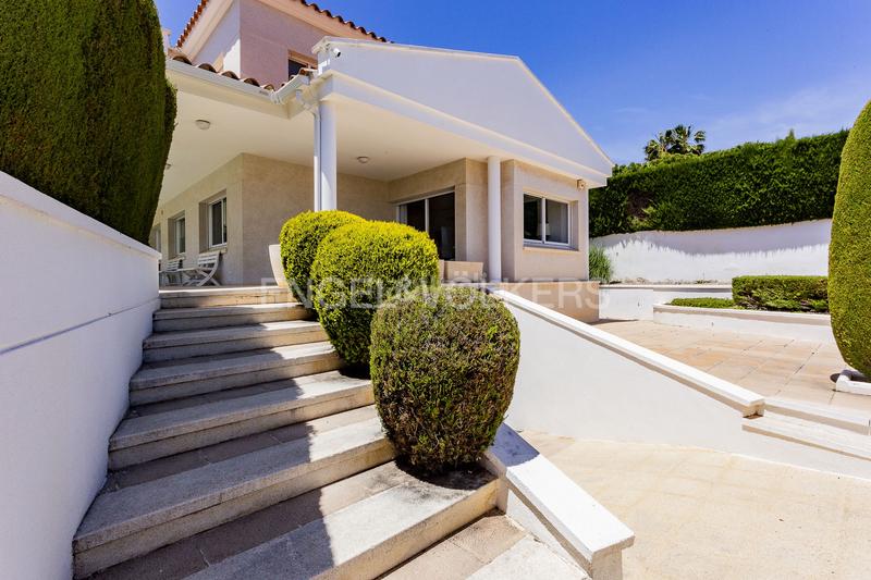 Foto 4e40b9bc-cd63-47c1-801b-3abc25913a2a. Casa amb calefacció aparcament piscina a Mas Mel Calafell