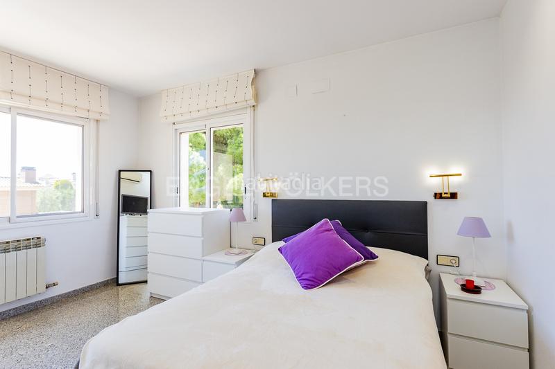 Foto 6a86196b-ce40-4e51-bc8a-8bbcb60675ad. Casa amb calefacció aparcament piscina a Mas Mel Calafell