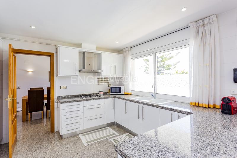 Foto 7e1efcb5-65de-405c-b1fd-35e0ef87cca6. Casa amb calefacció aparcament piscina a Mas Mel Calafell