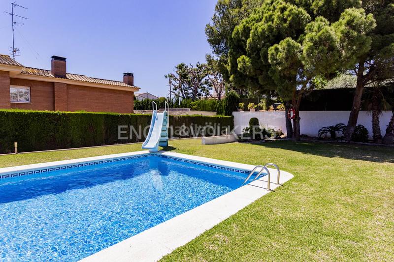 Foto bc2b134c-1f9d-4d9f-9c24-fc5c6ee7b00f. Casa amb calefacció aparcament piscina a Mas Mel Calafell