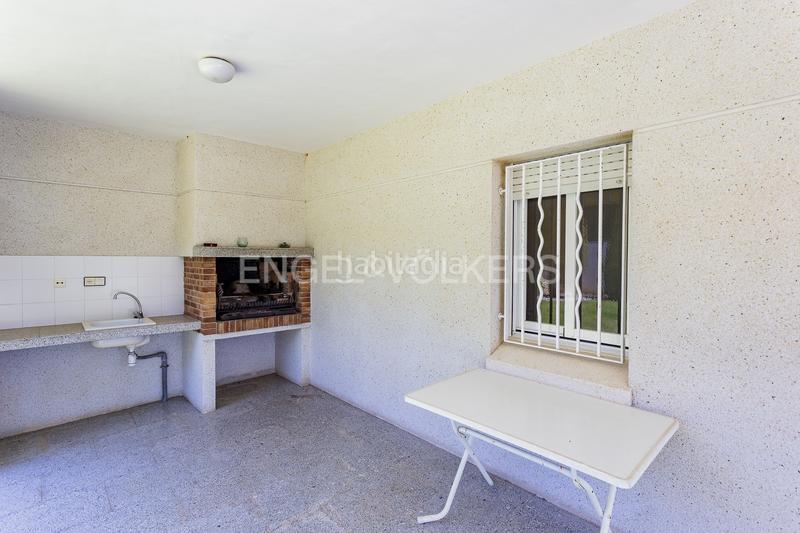 Foto fff5f02f-af17-4f7a-bfe9-3cccb72832f9. Casa amb calefacció aparcament piscina a Mas Mel Calafell