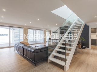 Penthouse in Golf-Can Trabal. Exclusivo ático con magnífica terraza zona golf
