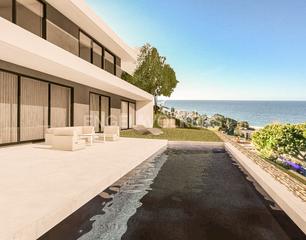 Maison à Cabrils. Casa minimalista  con vistas al mar en cabrils