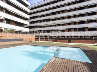 Apartament  Carrer de viladellops. Gran 5 piso con impresionantes vistas al mar