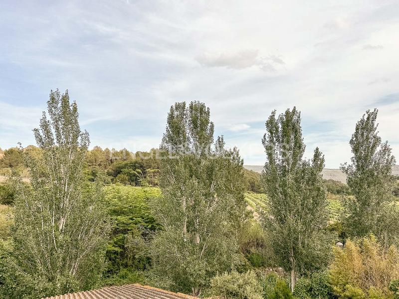 Foto b468de78-827e-4edc-b9ae-389d2927011d. Haus mit heizung parking in Sant Sadurní d´Anoia