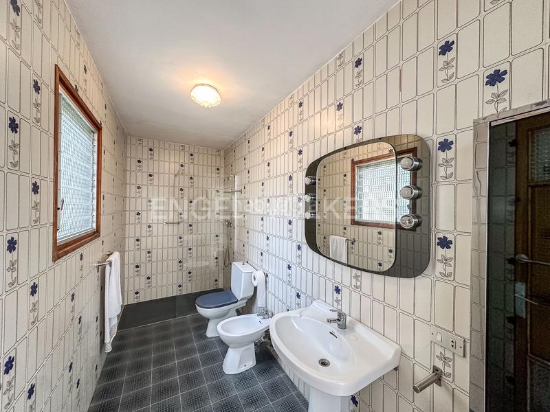 Foto bacc5ef6-bdc0-49d7-abd9-be9f0bc9efc3. Haus mit heizung parking in Sant Sadurní d´Anoia