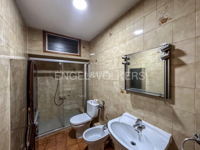 Foto eca8f73c-d487-4616-bc0f-687bb87837c1. Haus mit heizung parking in Sant Sadurní d´Anoia