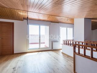 Àtic a Mas Duran. Vivienda alto standing en sant quirze del vallès