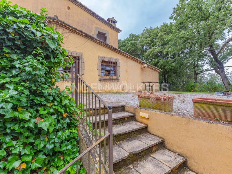 Foto 3ad40a16-dfa3-4a77-bbb5-b3285c19718e. Casa con riscaldamento parcheggio piscina in Vilanova del Vallès