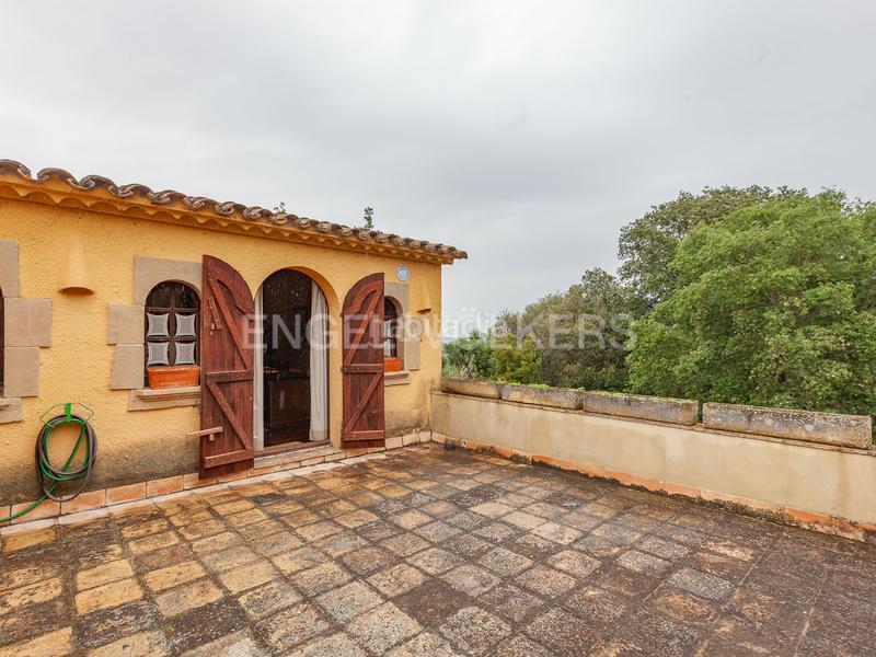 Foto 499c3bc3-bb9a-4860-82bf-d07dfd672435. Casa con riscaldamento parcheggio piscina in Vilanova del Vallès